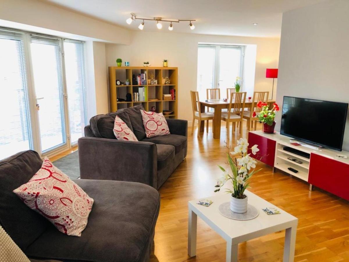 Remarkable 2 Bed Apartment In Единбург Екстер'єр фото