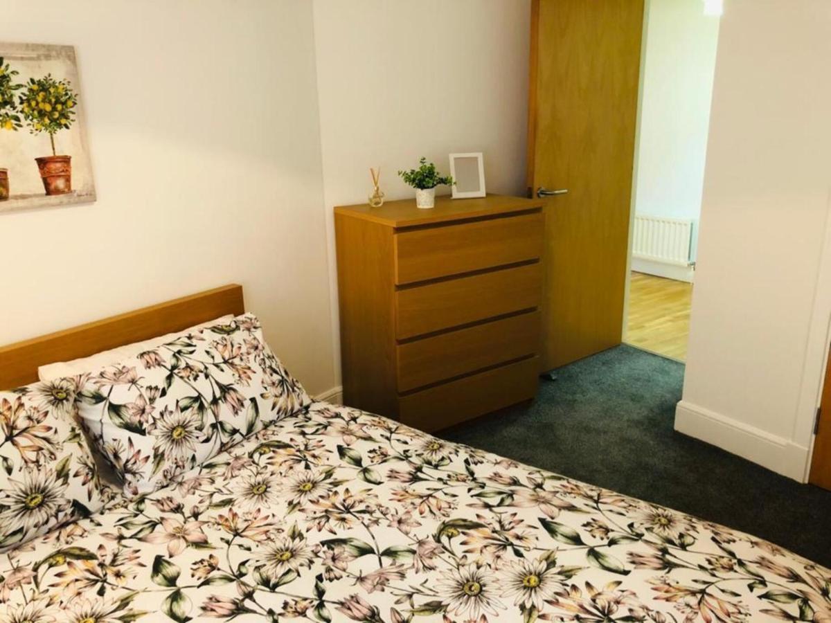 Remarkable 2 Bed Apartment In Единбург Екстер'єр фото